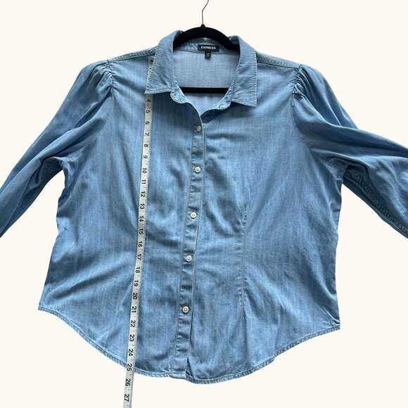 Denim Button down shirt Size XL from Express. Light blue top. - Picture 10 of 12